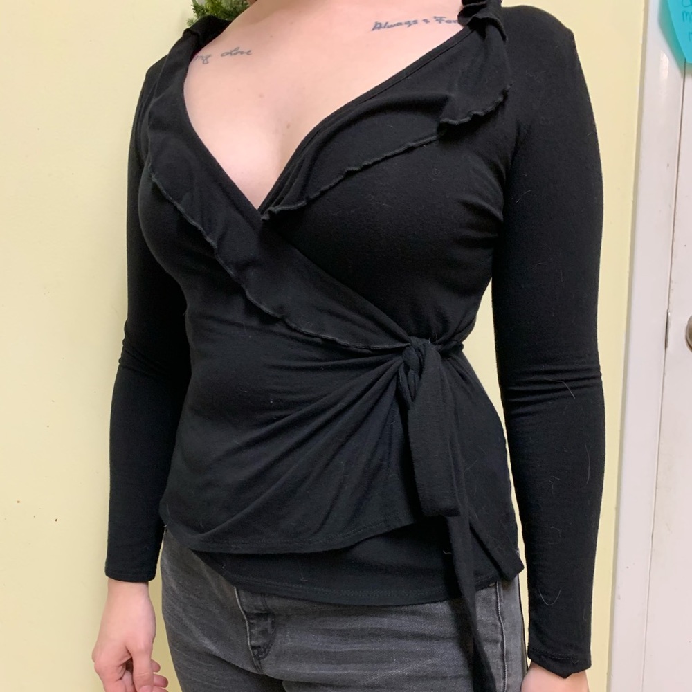 Ruffled Wrap Top | Size Small